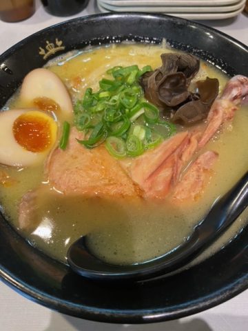 鶏王けいすけ🍜🐔